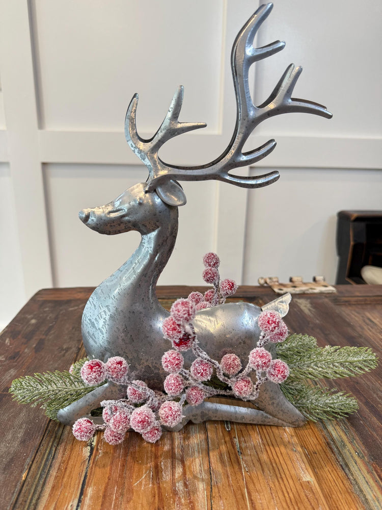 Metal Reindeer Christmas Centerpiece | Farmhouse Holiday Decor