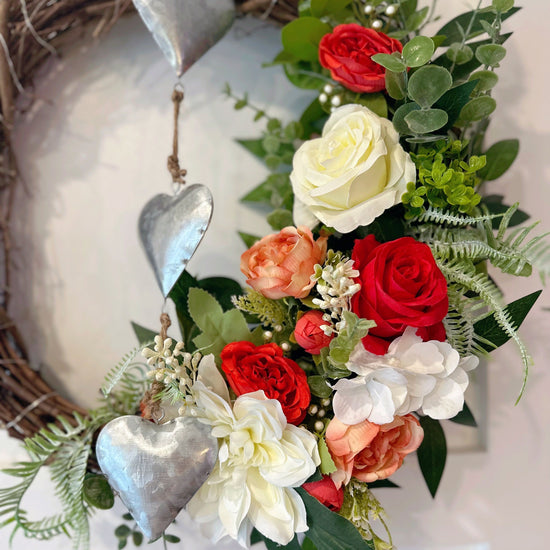 Red & Ivory Lighted Wreath With Heart Charm.