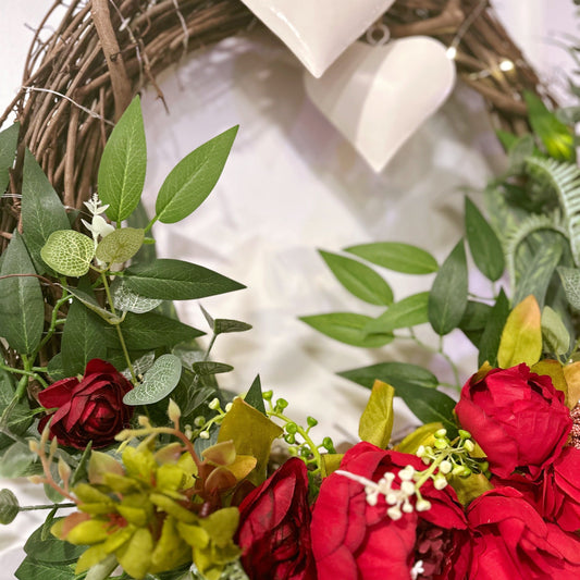 Lighted Valentine's Wreath With Detachable Heart Charms