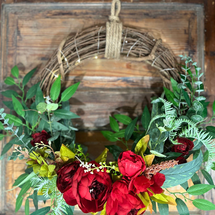 Lighted Valentine's Wreath With Detachable Heart Charms