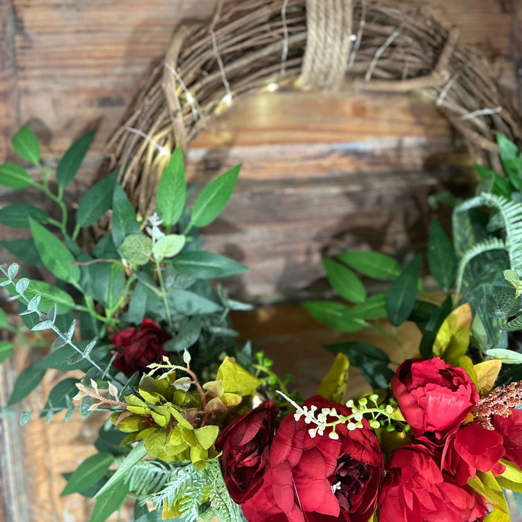 Lighted Valentine's Wreath With Detachable Heart Charms