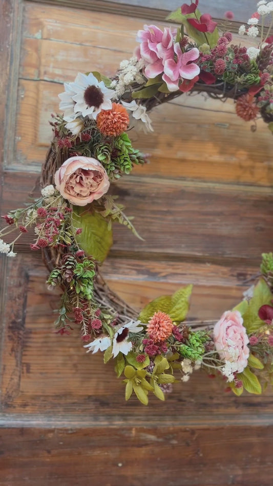 Lighted Wildflower Wreath